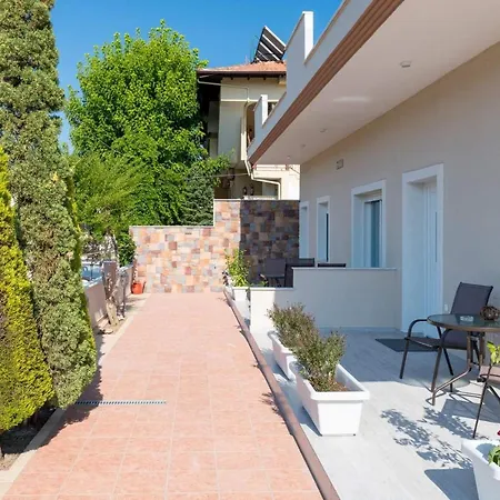 Polyxeni's شقة فندقية 3*